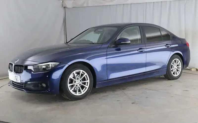 Used BMW 320 Efficient Dynamics 163 HP (119 kW) 2017 Blue Sedan