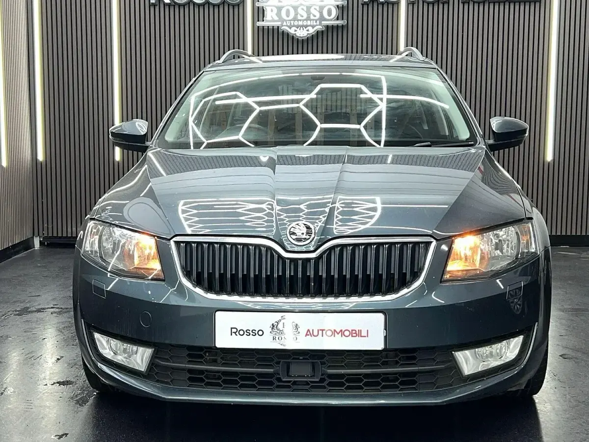 Used Skoda Octavia Elegance 2014 Grey Estate