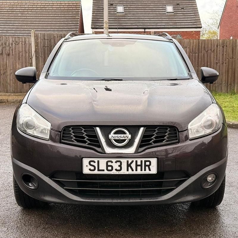 Used Nissan Qashqai 360º 117 HP (86 kW) 2013 Black SUV