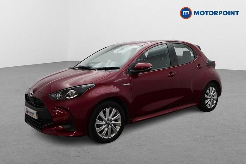 Used Toyota Yaris Hybrid 2021 Red Hatchback