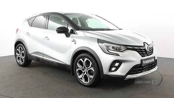 Used Renault Captur Techno 143 HP (105 kW) 2023 Grey/black SUV