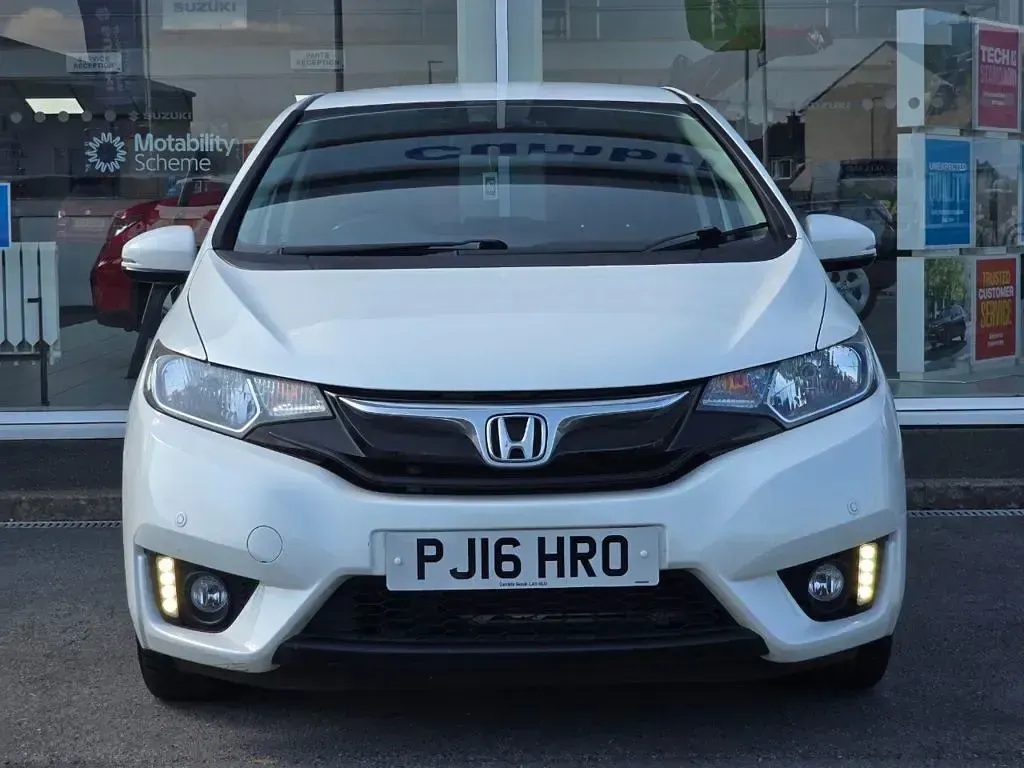 Used Honda Jazz EX 102 HP (75 kW) 2016 White Hatchback