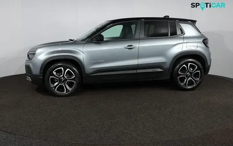 Used Jeep Avenger Summit 101 HP (74 kW) 2025 Grey/black SUV