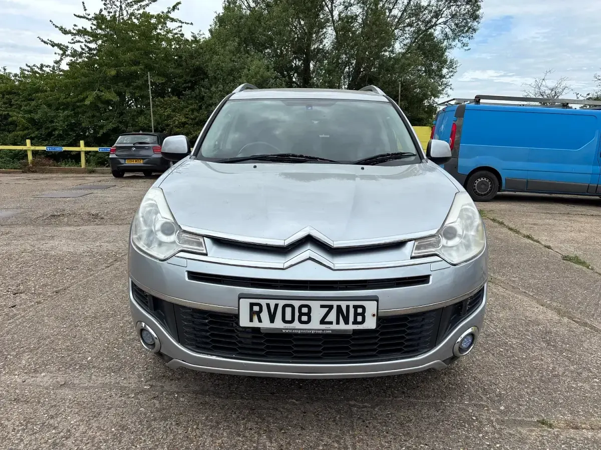 Used Citroën C-Crosser Exclusive 156 HP (114 kW) 2008 Silver SUV