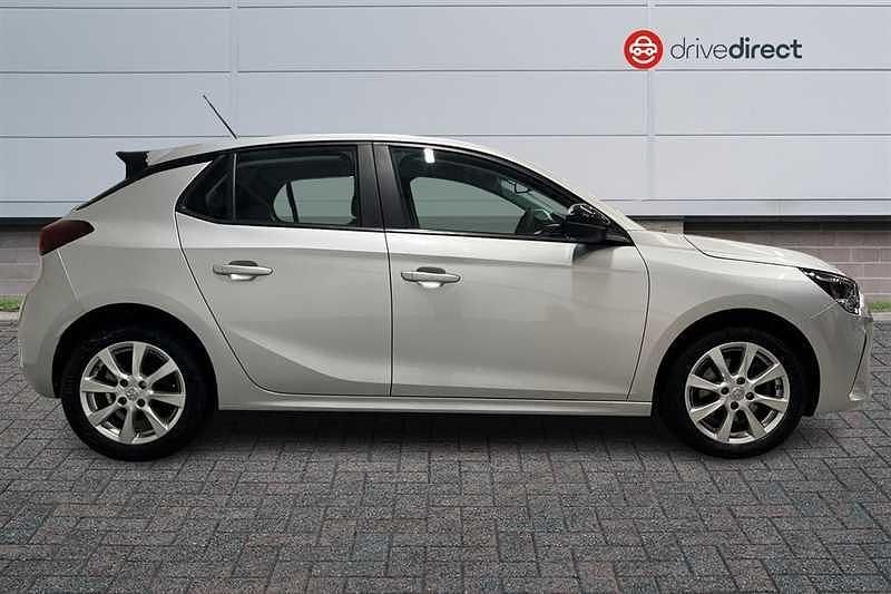 Second-hand Vauxhall Corsa Design Edition 100 CP (73 kW) 2023 Gri Hatchback