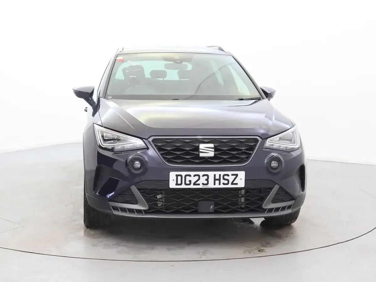Used Seat Arona FR 110 HP (80 kW) 2023 Blue SUV