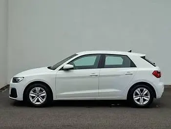 Used Audi A1 Design 95 HP (69 kW) 2021 White SUV