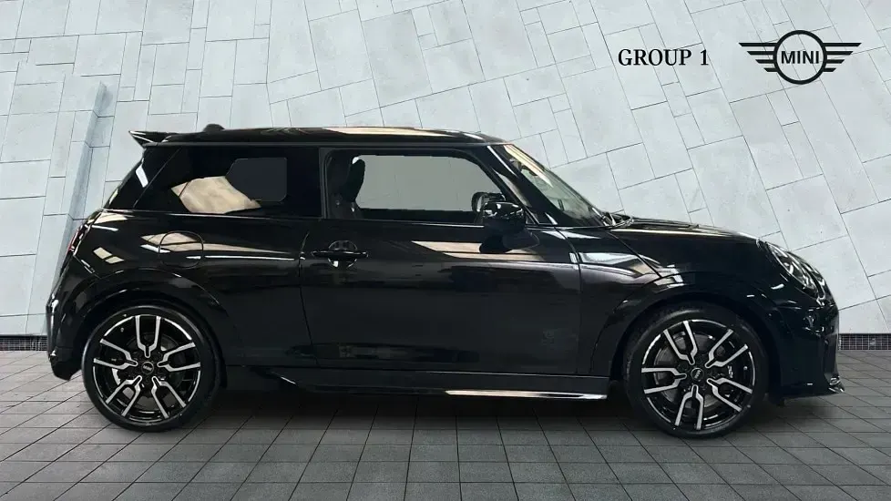 Used Mini Cooper S Hatch 201 HP (147 kW) 2026 Black Hatchback