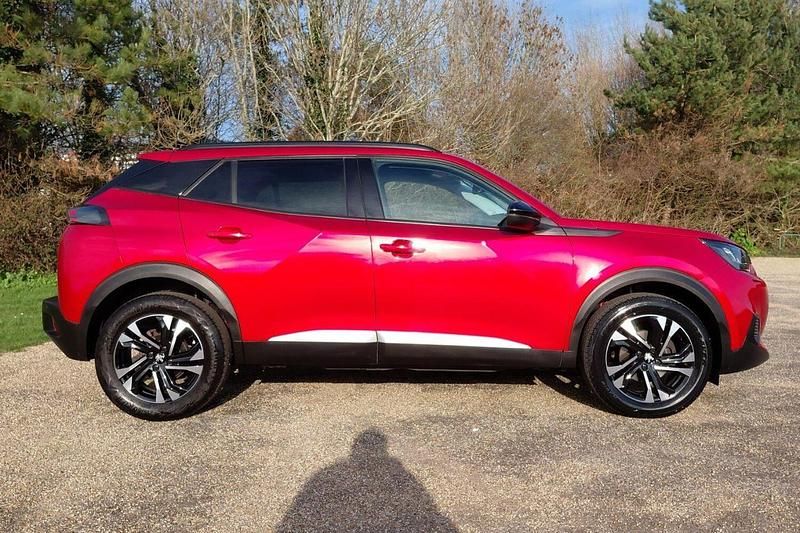 Used Peugeot 2008 Allure Premium 129 HP (94 kW) 2022 Red SUV