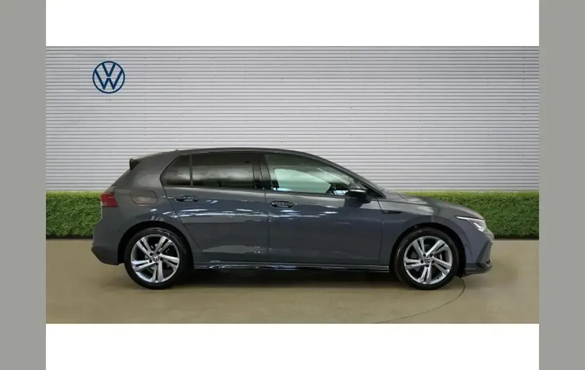 Used VW Golf VIII R-line 150 HP (110 kW) 2022 Grey Hatchback