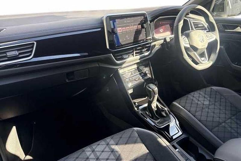 Usado VW T-Roc R-line 150 HP (110 kW) 2025 Branco SUV