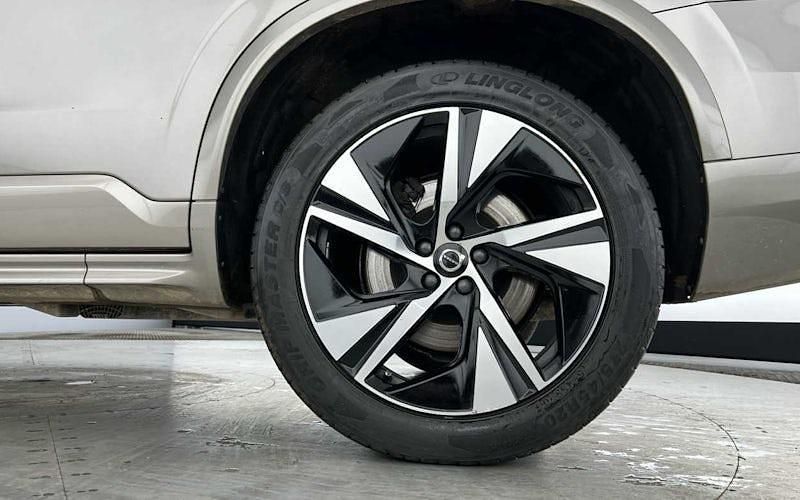 Used Volvo XC90 R-Design 235 HP (172 kW) 2021 Grey SUV