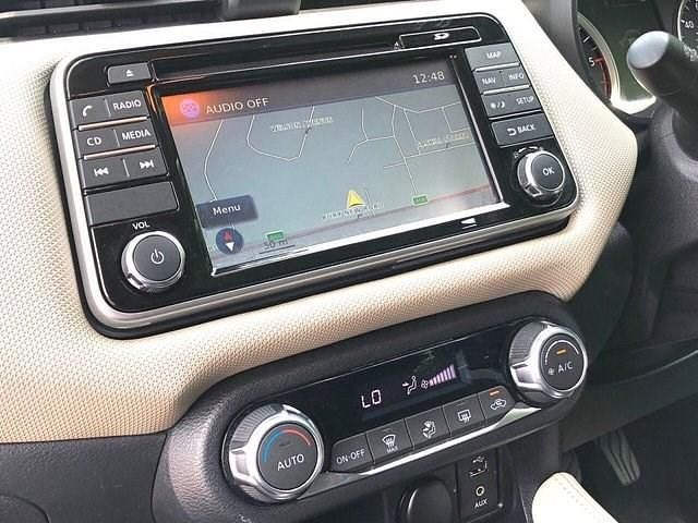 Used Nissan Micra N-Connecta 90 HP (66 kW) 2017 Blue Hatchback