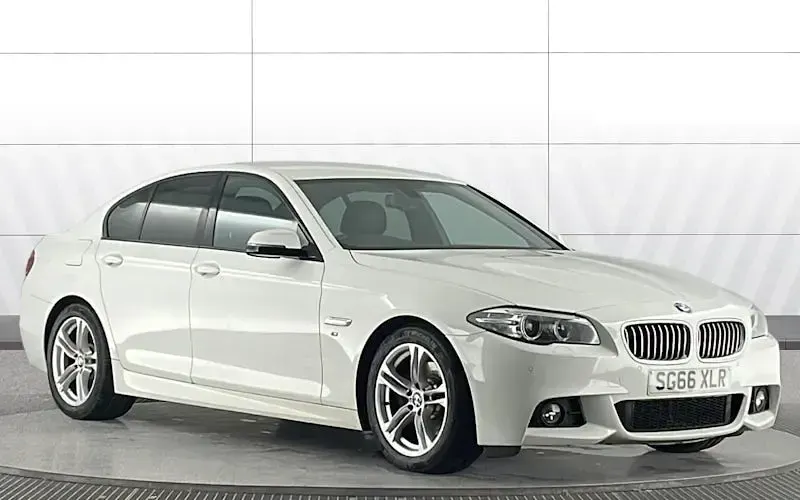 Gebraucht BMW 520 M Sport 190 PS (139 kW) 2016 Limousine