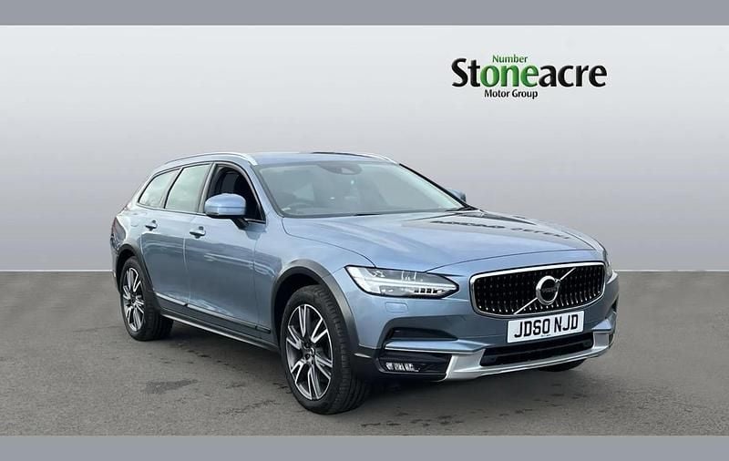 Used Volvo V90 CC Plus 190 HP (139 kW) 2020 Blue Estate