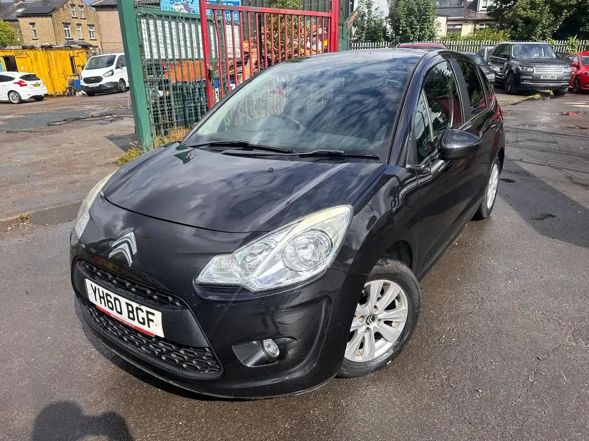 Used Citroën C3 VTR Sport 2010 Black Hatchback