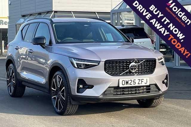 Used Volvo XC40 Ultra 194 HP (142 kW) 2025 Silver SUV
