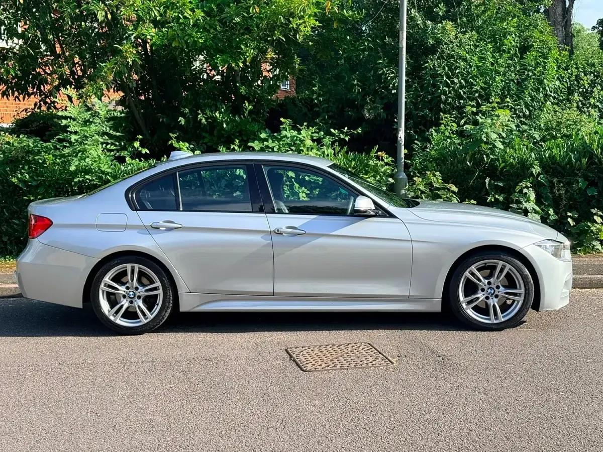 Used BMW 320 M Sport 184 HP (135 kW) 2013 Silver Sedan