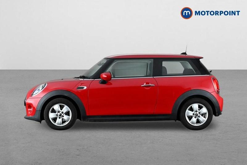 Used Mini Cooper Classic 2019 Red Hatchback