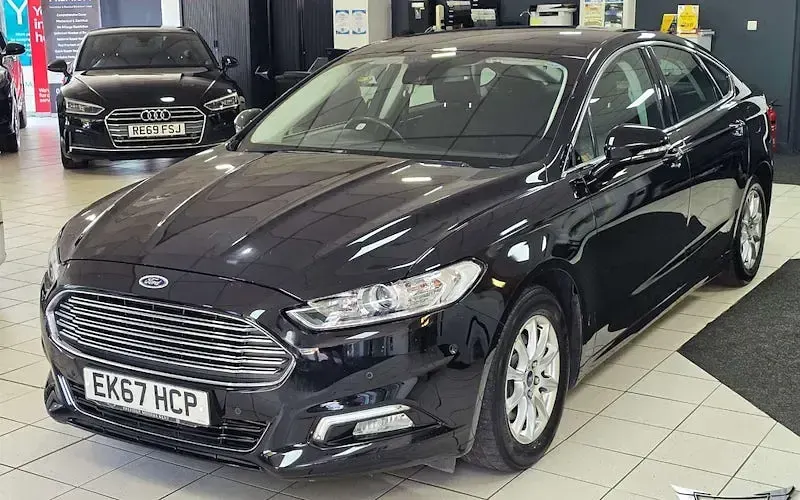 Used Ford Mondeo Titanium 150 HP (110 kW) 2017 Black Hatchback