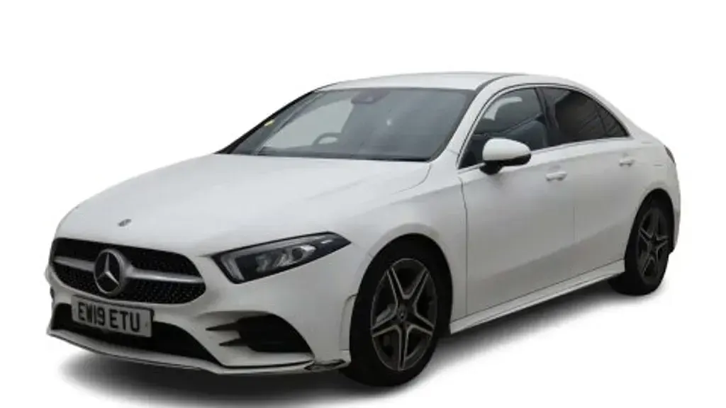 Used Mercedes A180 AMG line 116 HP (85 kW) 2019 White Sedan