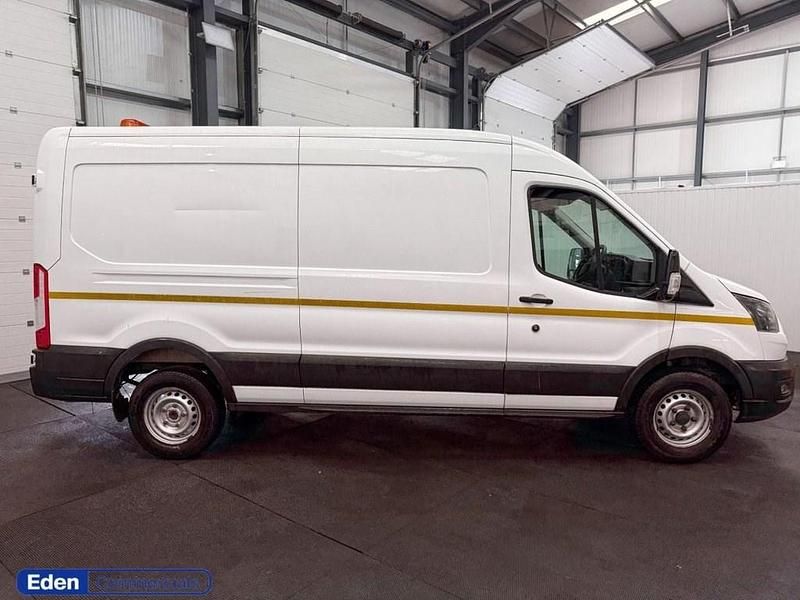Used Ford Transit 130 HP (95 kW) 2021 White Van