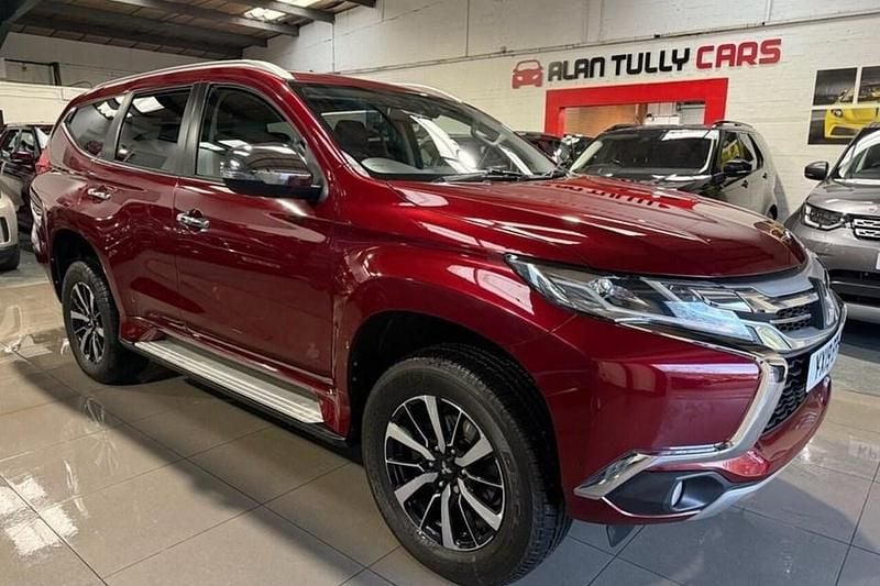 Red Used 2019 Mitsubishi Shogun SUV | £21,950 (Fair price) - Image 1/1