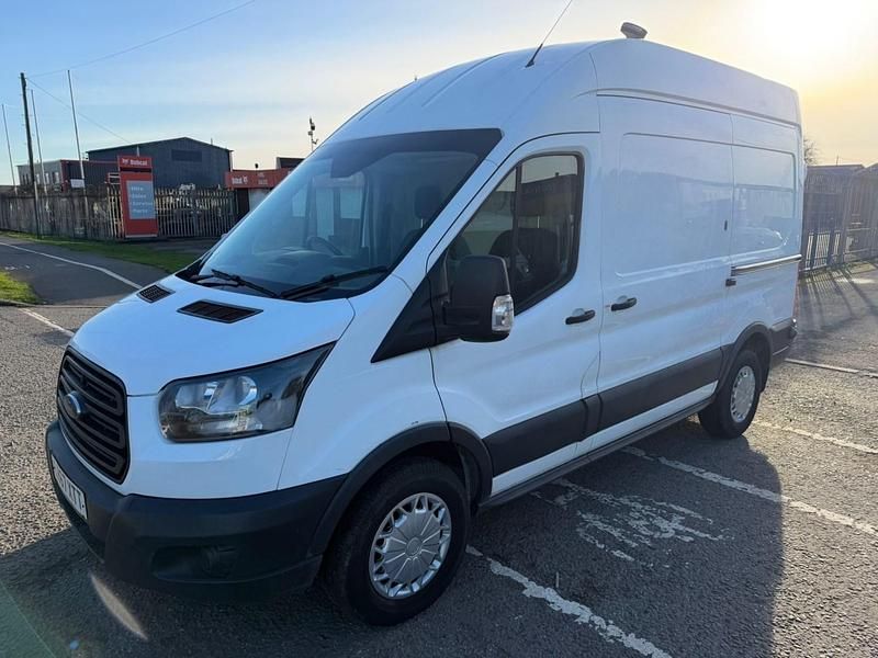Used Ford Transit 2018 White MPV