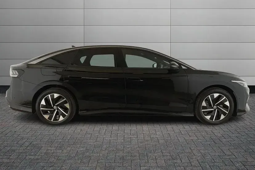 New VW ID.7 Pro 210 kW (286 HP) 2026 Black Hatchback