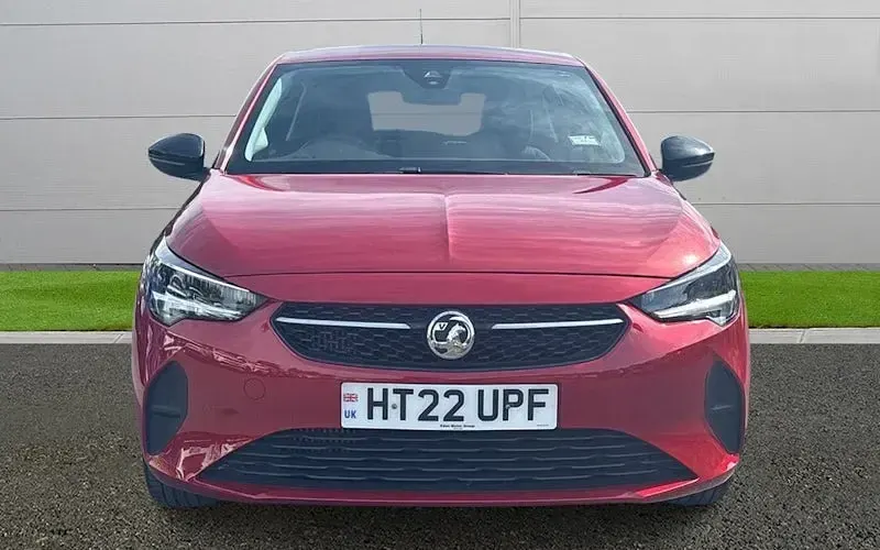 Used Vauxhall Corsa Design Edition 101 HP (74 kW) 2022 Red Hatchback