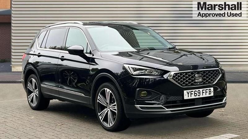 Deep black Used 2019 Seat Tarraco XCELLENCE Lux SUV | £20,045 (Fair price) - Image 1/4