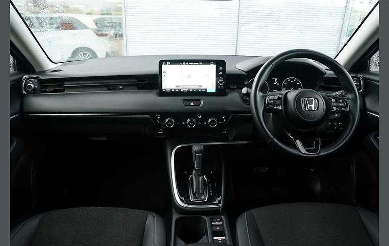 Used Honda HR-V Advance 128 HP (94 kW) 2022 Grey SUV