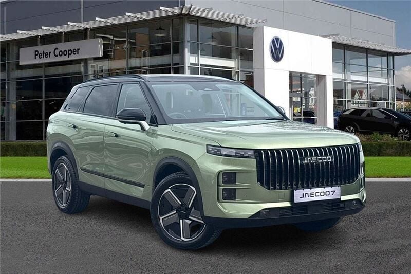 Green Used 2025 Jaecoo 7 SUV | £28,990 (Fair price) - Image 1/4