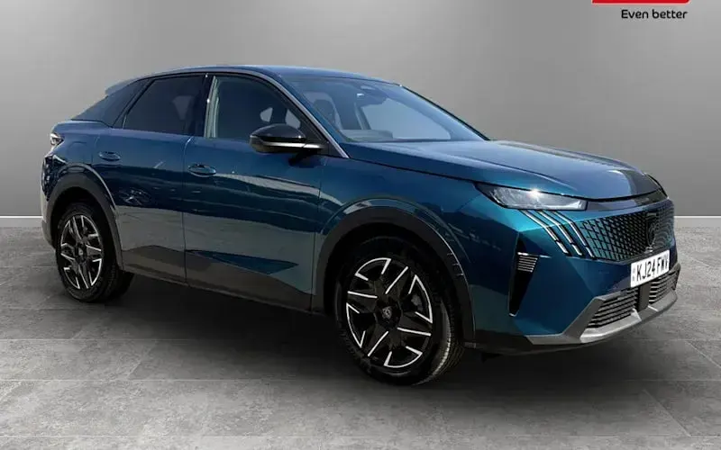 Gebraucht Peugeot 3008 Allure 136 PS (100 kW) 2025 SUV