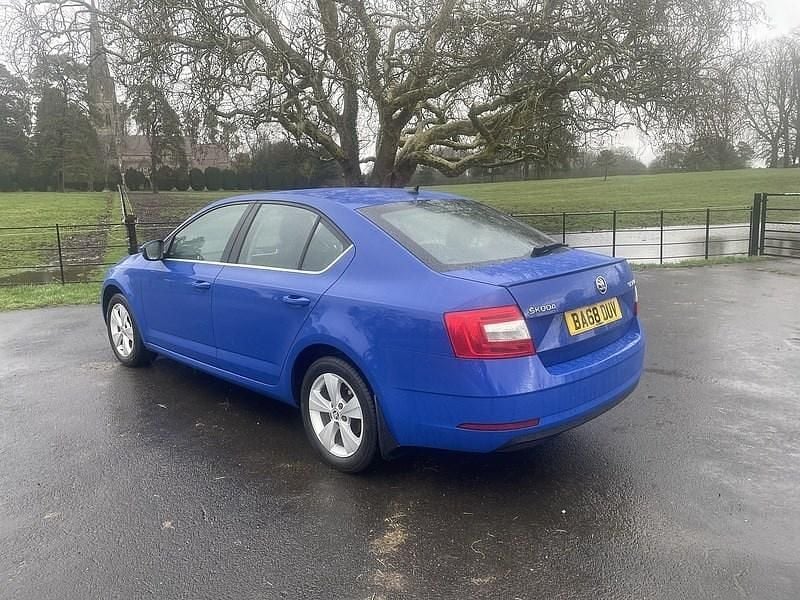 Used Skoda Octavia SE Technology 150 HP (110 kW) 2019 Blue Hatchback