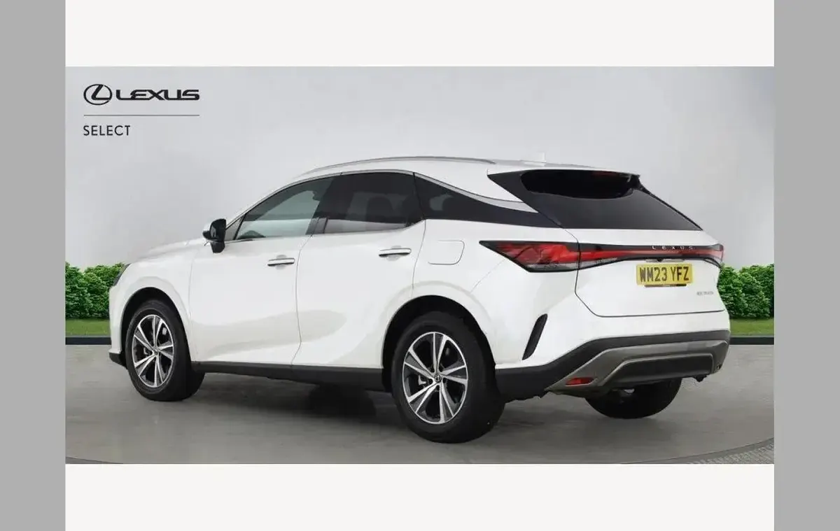 Used Lexus RX350h 247 HP (181 kW) 2023 White SUV