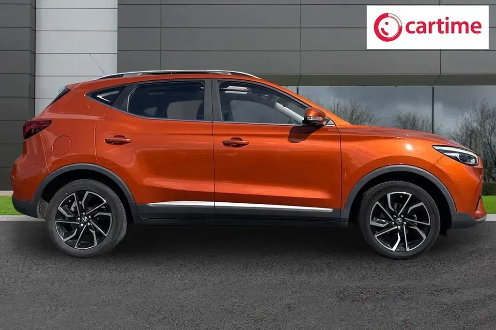 Used MG ZS Exclusive 111 HP (81 kW) 2022 Orange SUV