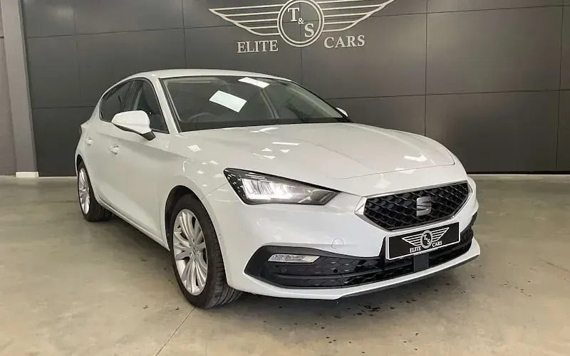 Used Seat Leon SE Dynamic 110 HP (80 kW) 2023 Hatchback