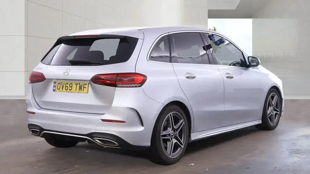 Used Mercedes B180 AMG line 136 HP (100 kW) 2019 Hatchback