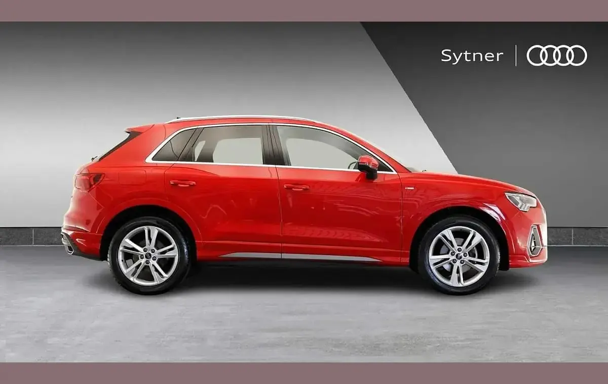 Used Audi Q3 S-Line 150 HP (110 kW) 2023 Red SUV