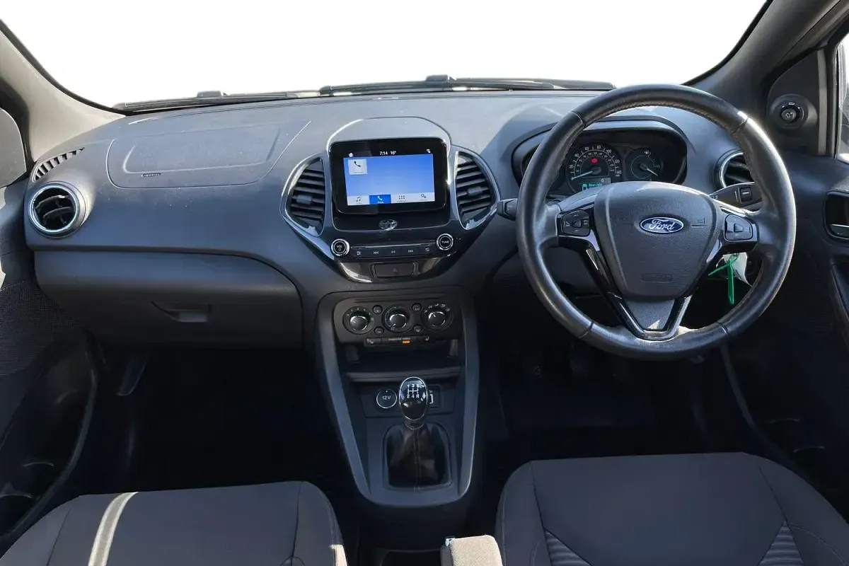 Used Ford Ka Plus Active 86 HP (63 kW) 2018 Silver Hatchback