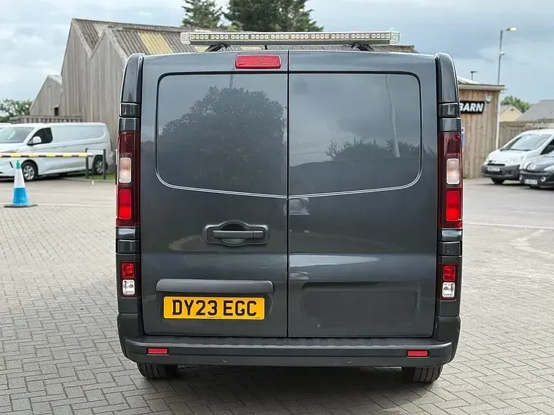 Used Renault Trafic Business 2023 Grey MPV