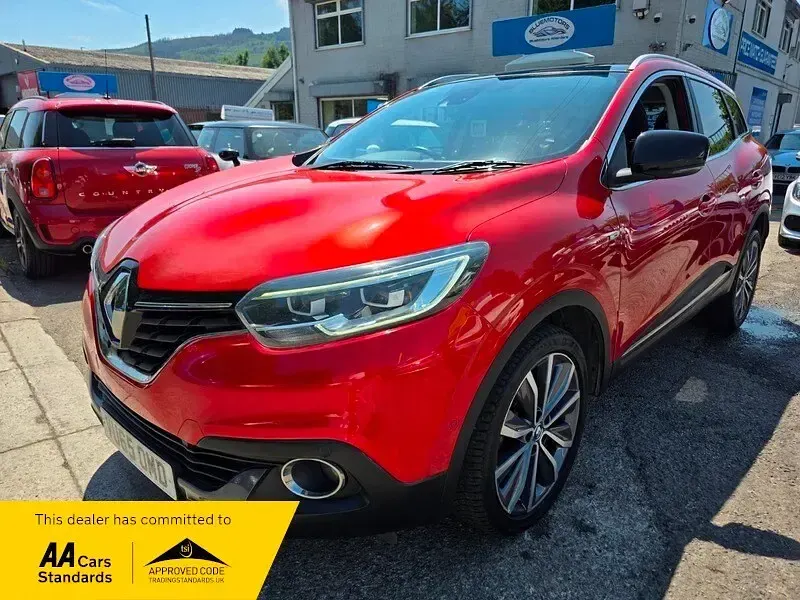 Used Renault Kadjar Signature 130 HP (95 kW) 2015 Red SUV