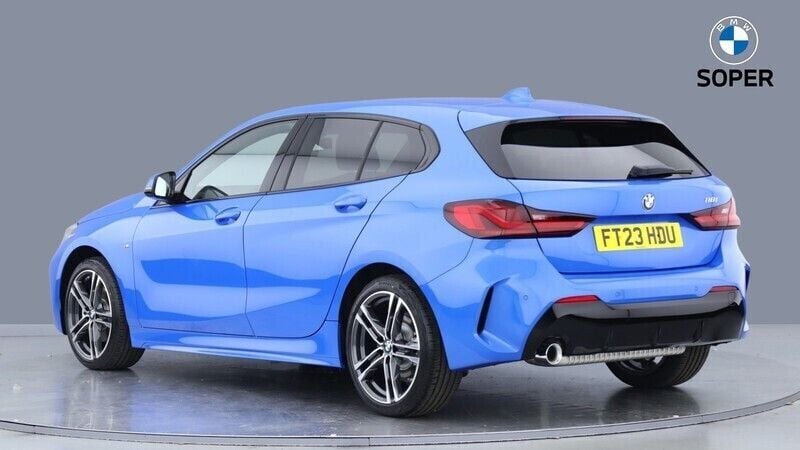 Used BMW 118 M Sport 134 HP (98 kW) 2023 Blue Hatchback