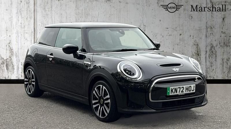 Midnight black ii Used 2022 Mini Cooper S Level 2 Hatchback | £16,245 (Fair price) - Image 1/4