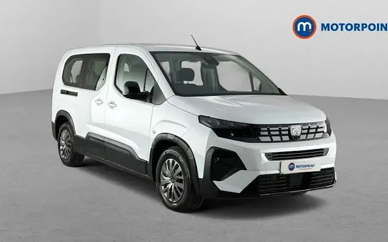 Used Peugeot e-Rifter Allure 100 kW (136 HP) 2025 MPV