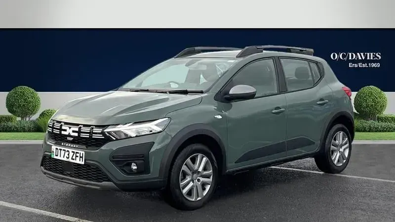 Used Dacia Sandero Expression 90 HP (66 kW) 2023 Green Hatchback