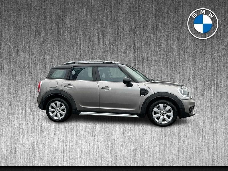 Used Mini Cooper Countryman 134 HP (98 kW) 2017 Silver SUV