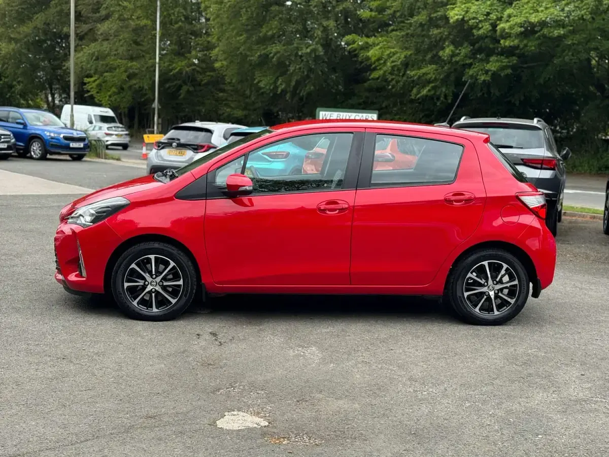 Used Toyota Yaris 2019 Red Hatchback