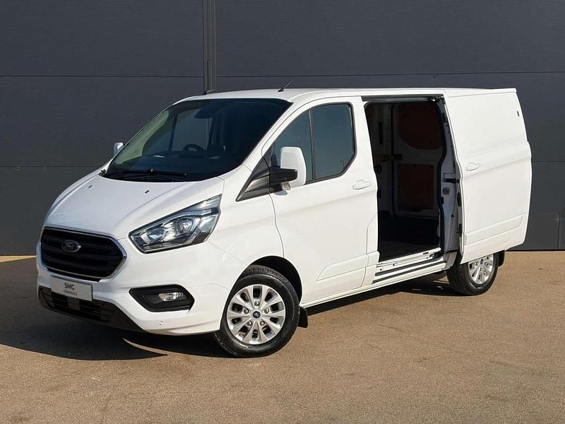 Used Ford Transit Custom Limited 130 HP (95 kW) 2021 White Van